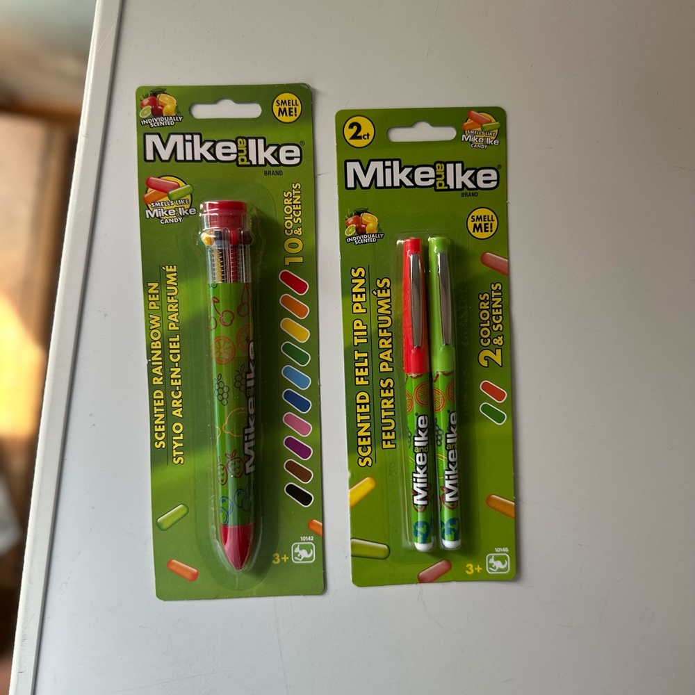 2 Pk Mike and Ike scented pens